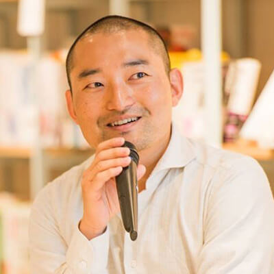 西井 敏恭